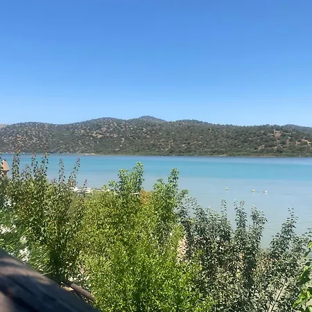 Charming 1br Stone House With View Casa vacanze *